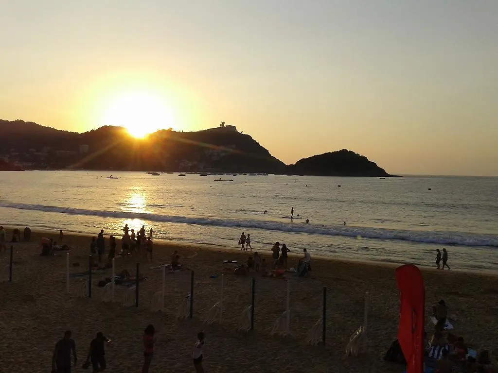 Marina La Concha Apartment San Sebastian 0*,